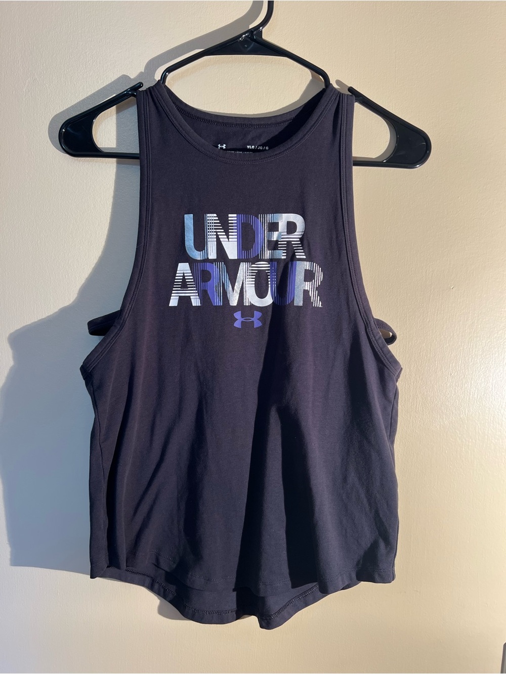 Girls Under Armour Black Sleeveless Tank Top Size YLG